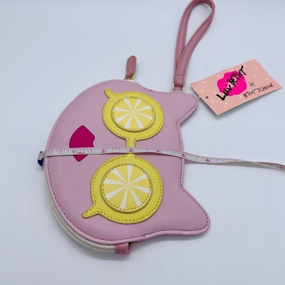 BETSEY JOHNSON PINK COIN KITTY CAT ZIPPERED WRISTLET NWT - Picture 7 of 9